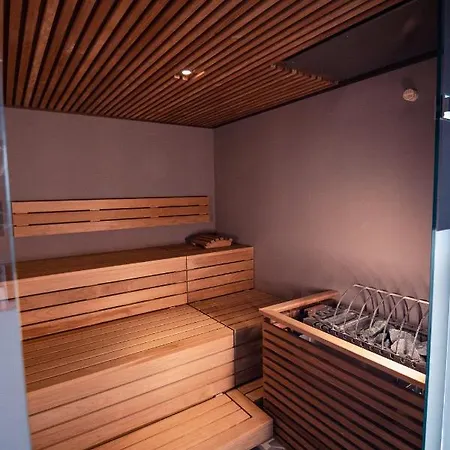 Ξενοδοχείο Schachner 4*