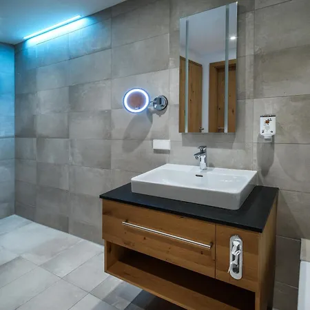 Schachner 4* Maria Taferl