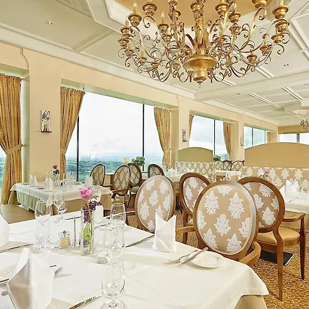 Schachner 4*