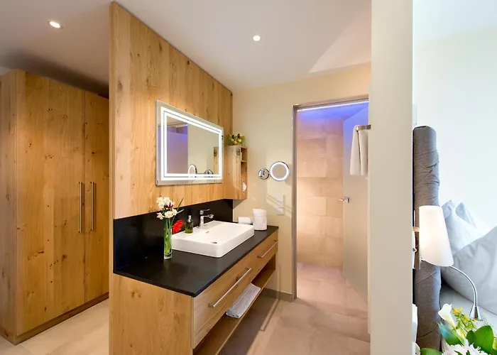 Schachner ماريا تافري